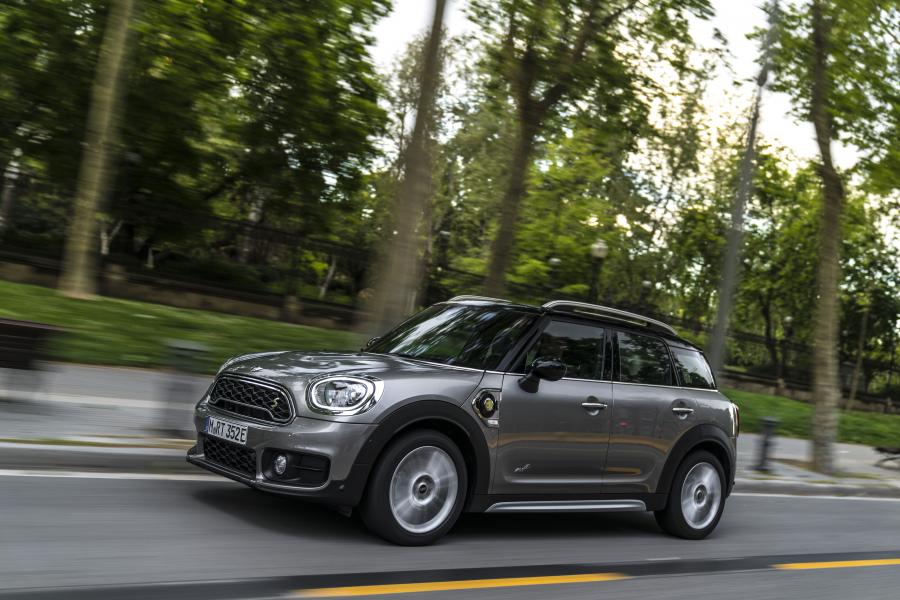 Mini Cooper S E Countryman ALL4 (F60) 2017 года  (WW) (фото 135 из 173)